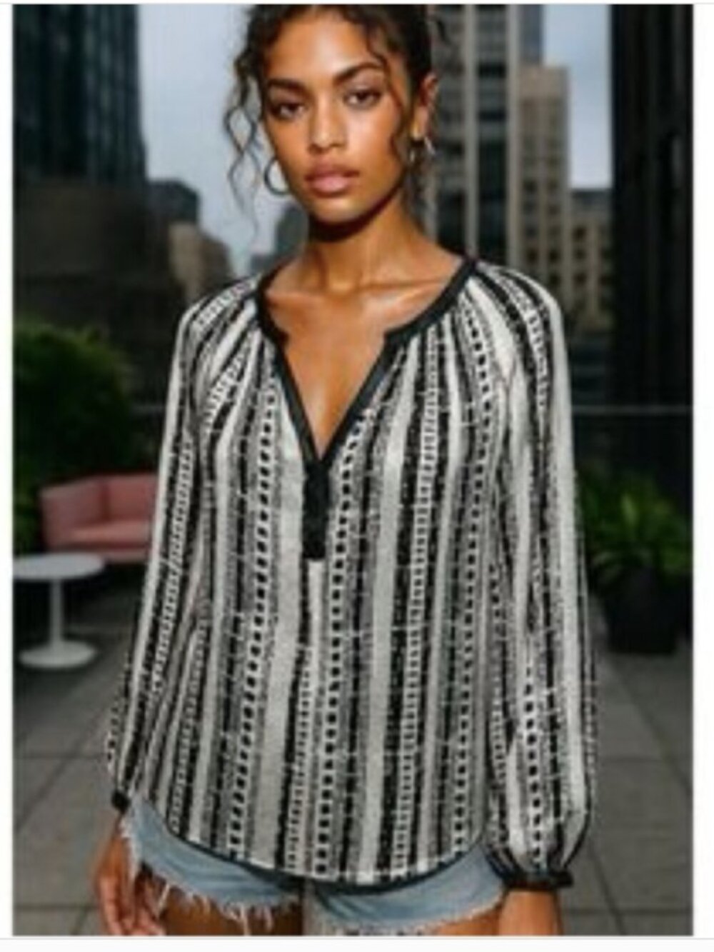 Veronica Beard Silk Printed Lace Peasant Top Minimalist Career 6